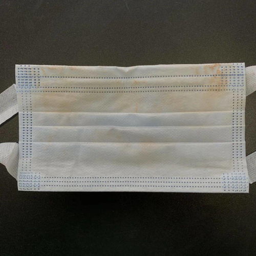 尼可測(cè)評(píng) 什么樣的定妝產(chǎn)品不會(huì)蹭花你的口罩 文尾有狐貍